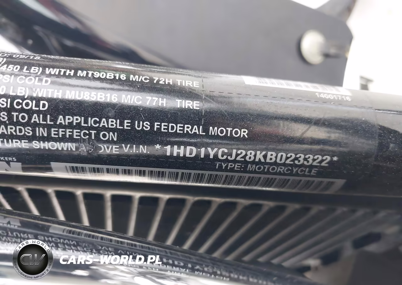 2019 Harley-Davidson Flde VIN:1HD1YCJ28KB023322 - 10