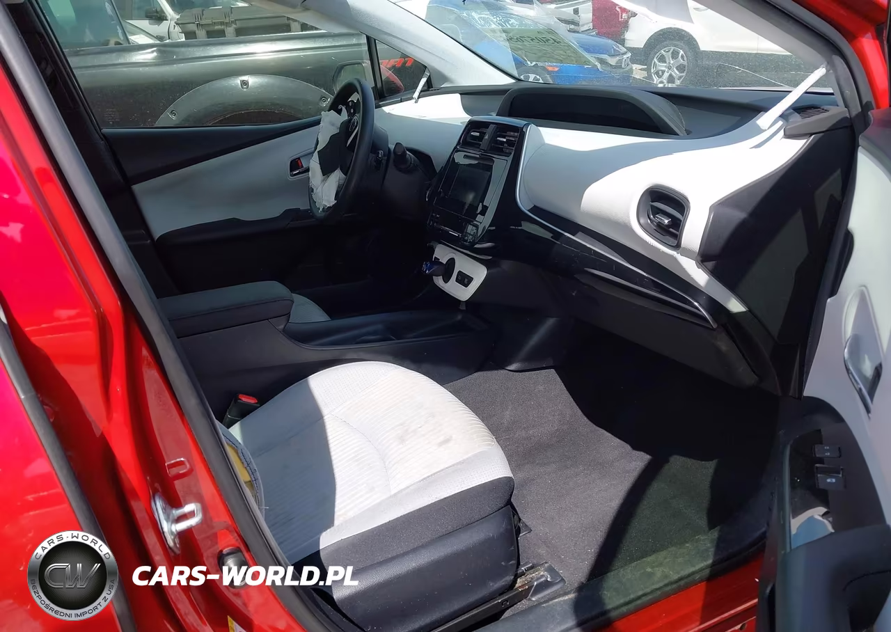 2016 Toyota Prius Two VIN:JTDKBRFU0G3522038 - 5