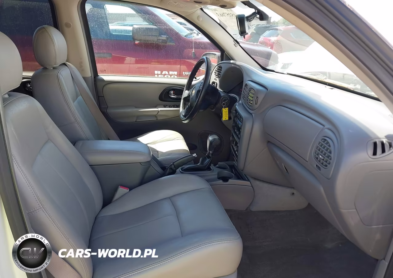 2005 Chevrolet Trailblazer Lt VIN:1GNDT13S452304964 - 5