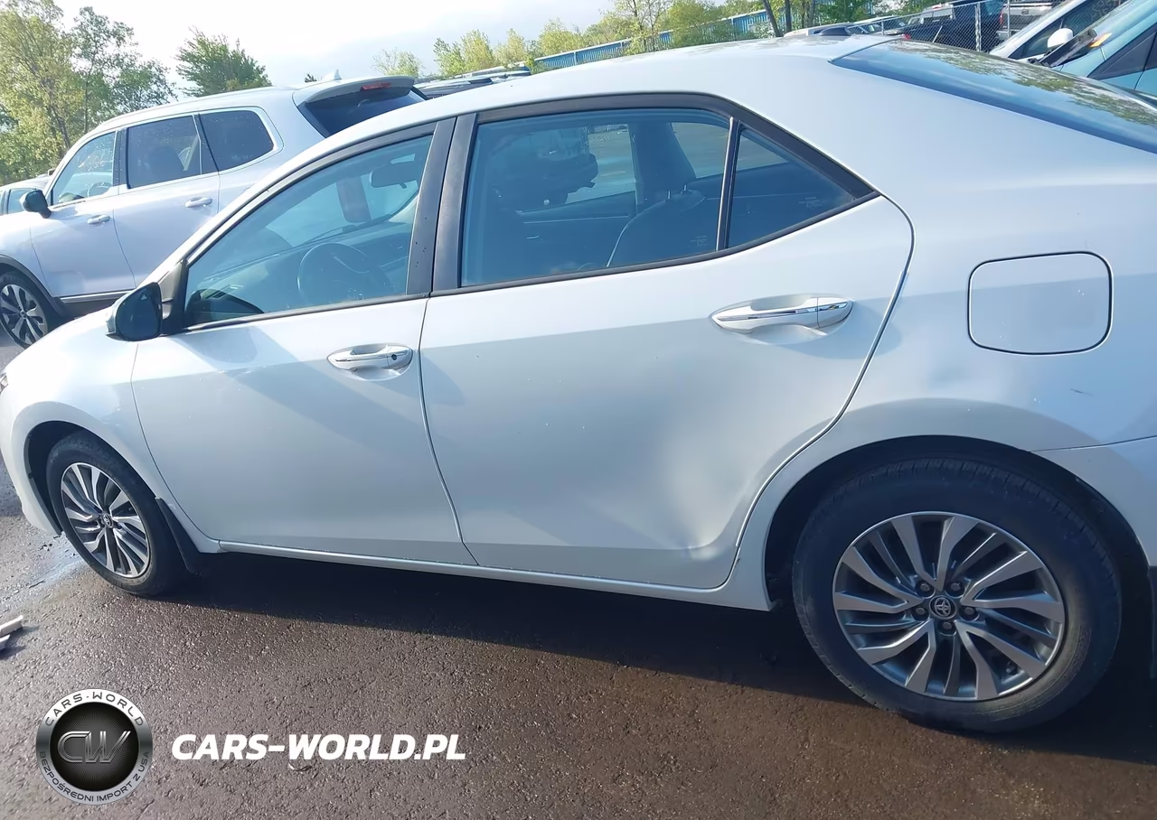 2019 Toyota Corolla Xle VIN:5YFBURHE2KP925437 - 14