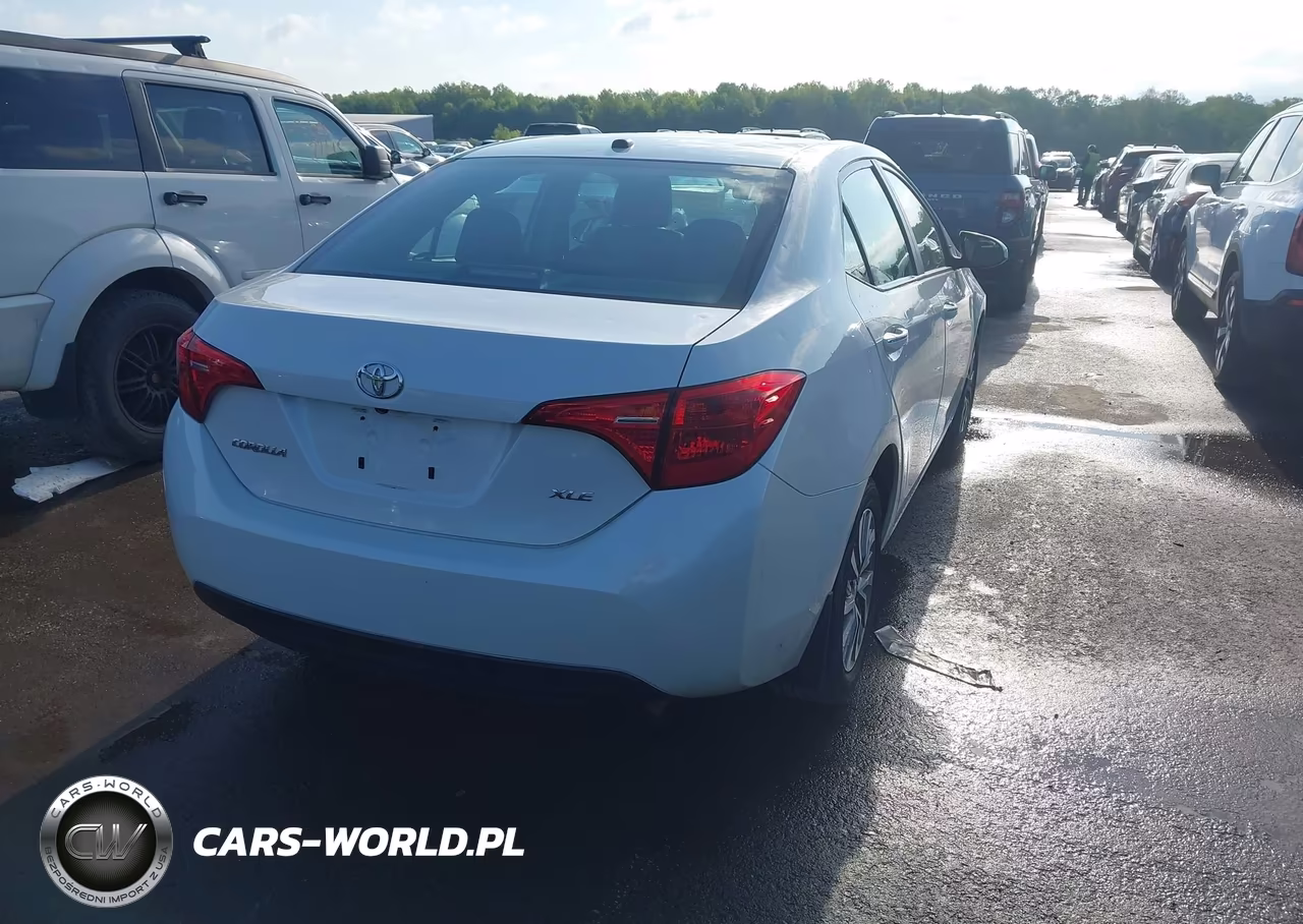 2019 Toyota Corolla Xle VIN:5YFBURHE2KP925437 - 4