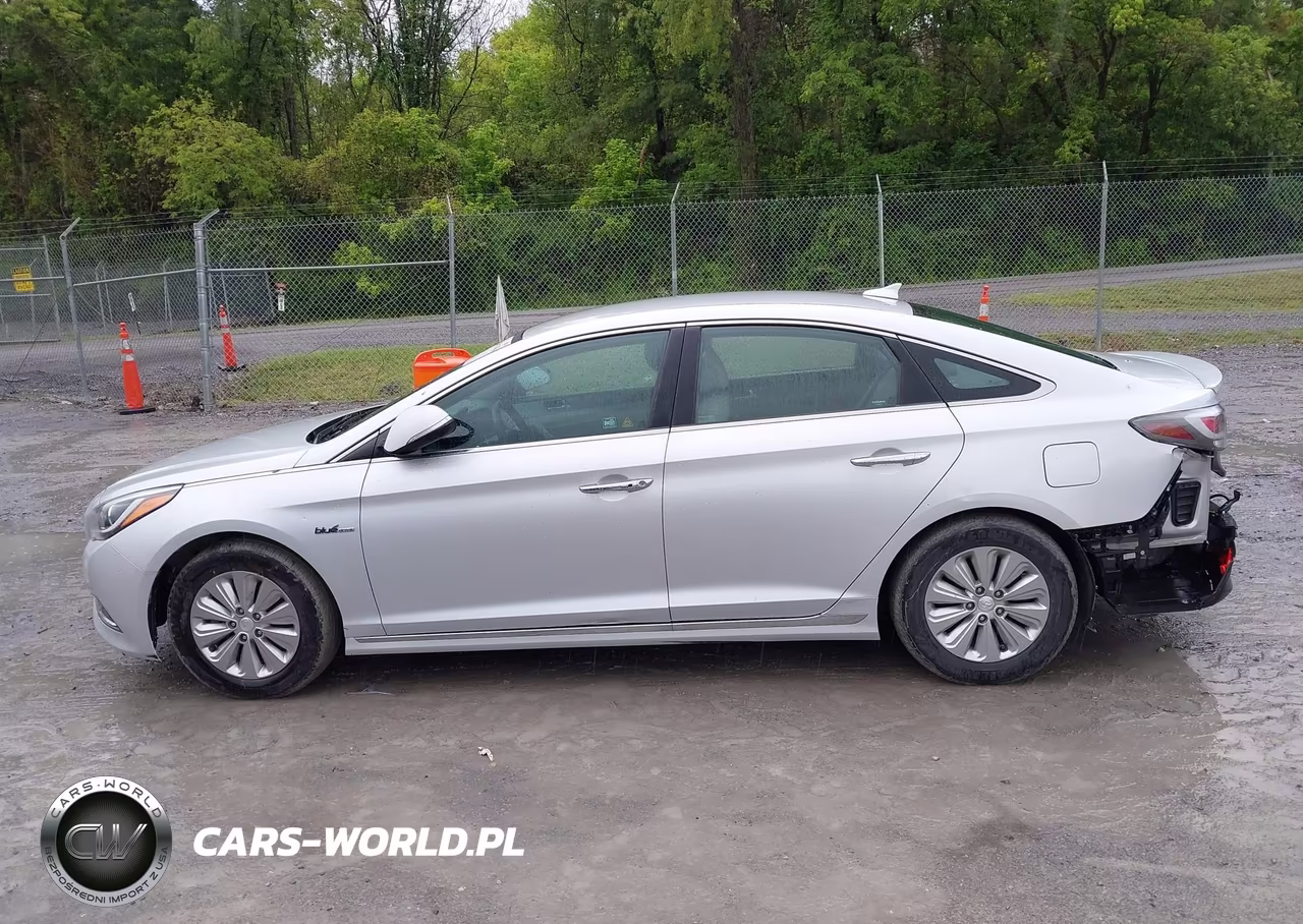 2016 Hyundai Sonata Hybrid Se VIN:KMHE24L14GA040514 - 14
