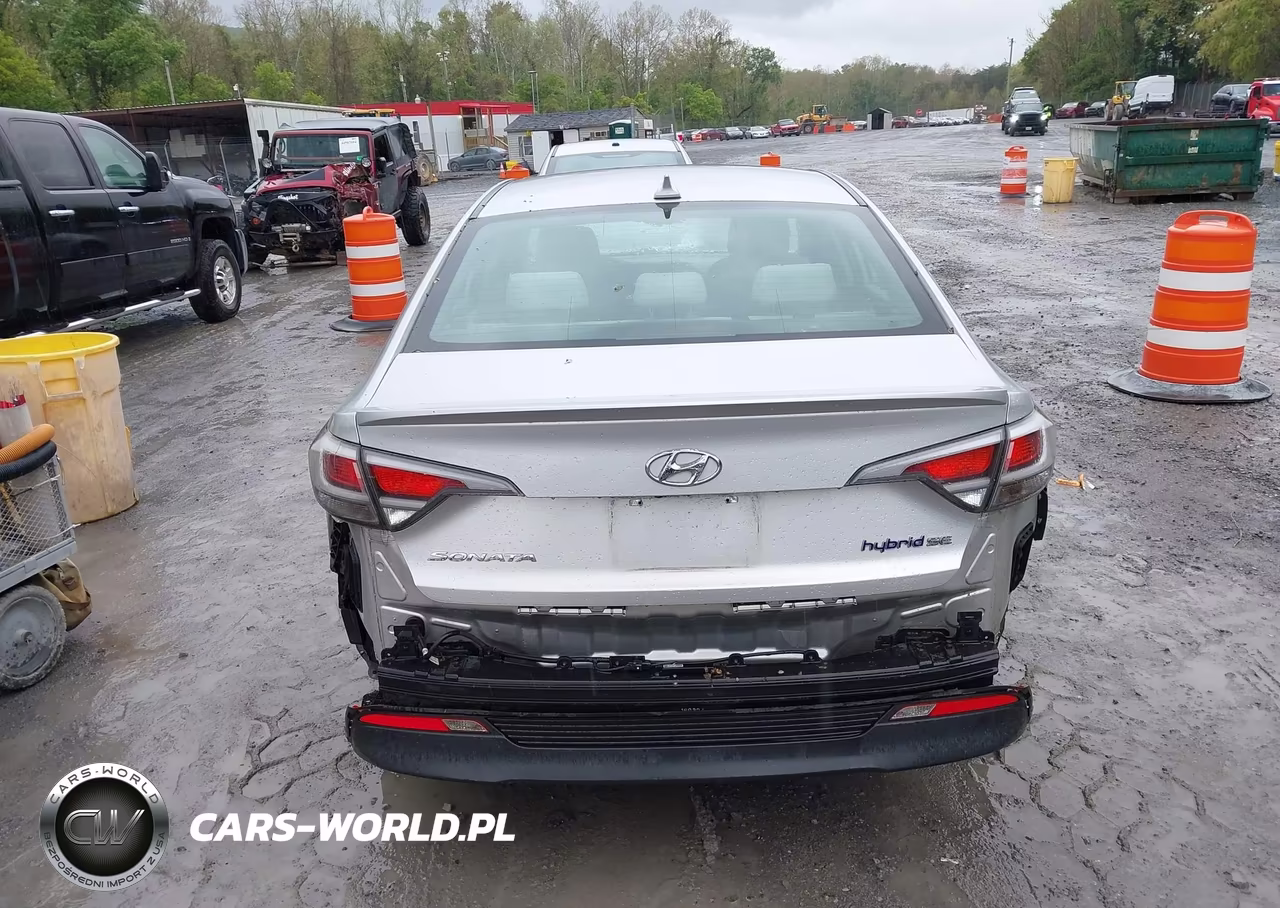 2016 Hyundai Sonata Hybrid Se VIN:KMHE24L14GA040514 - 16