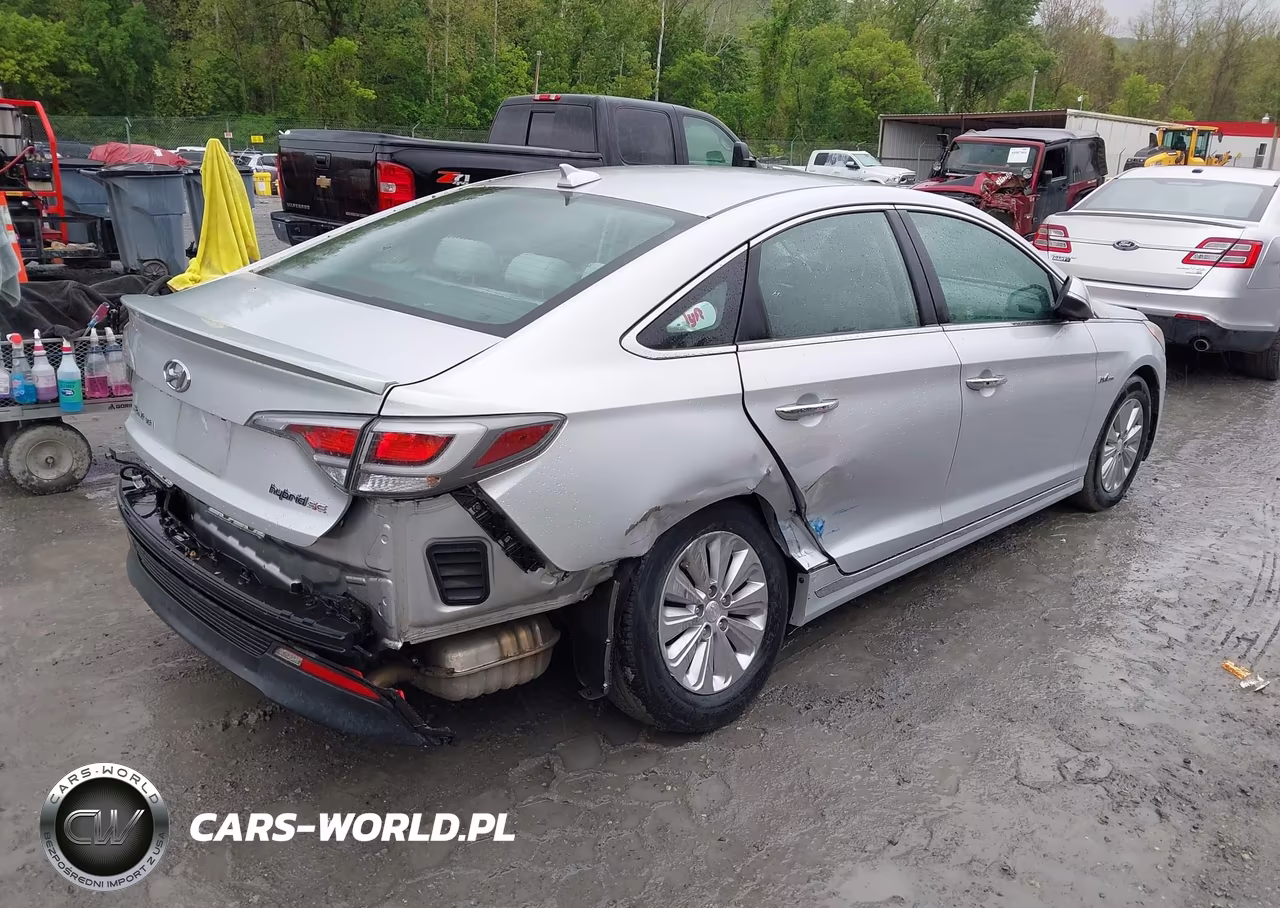 2016 Hyundai Sonata Hybrid Se VIN:KMHE24L14GA040514 - 4