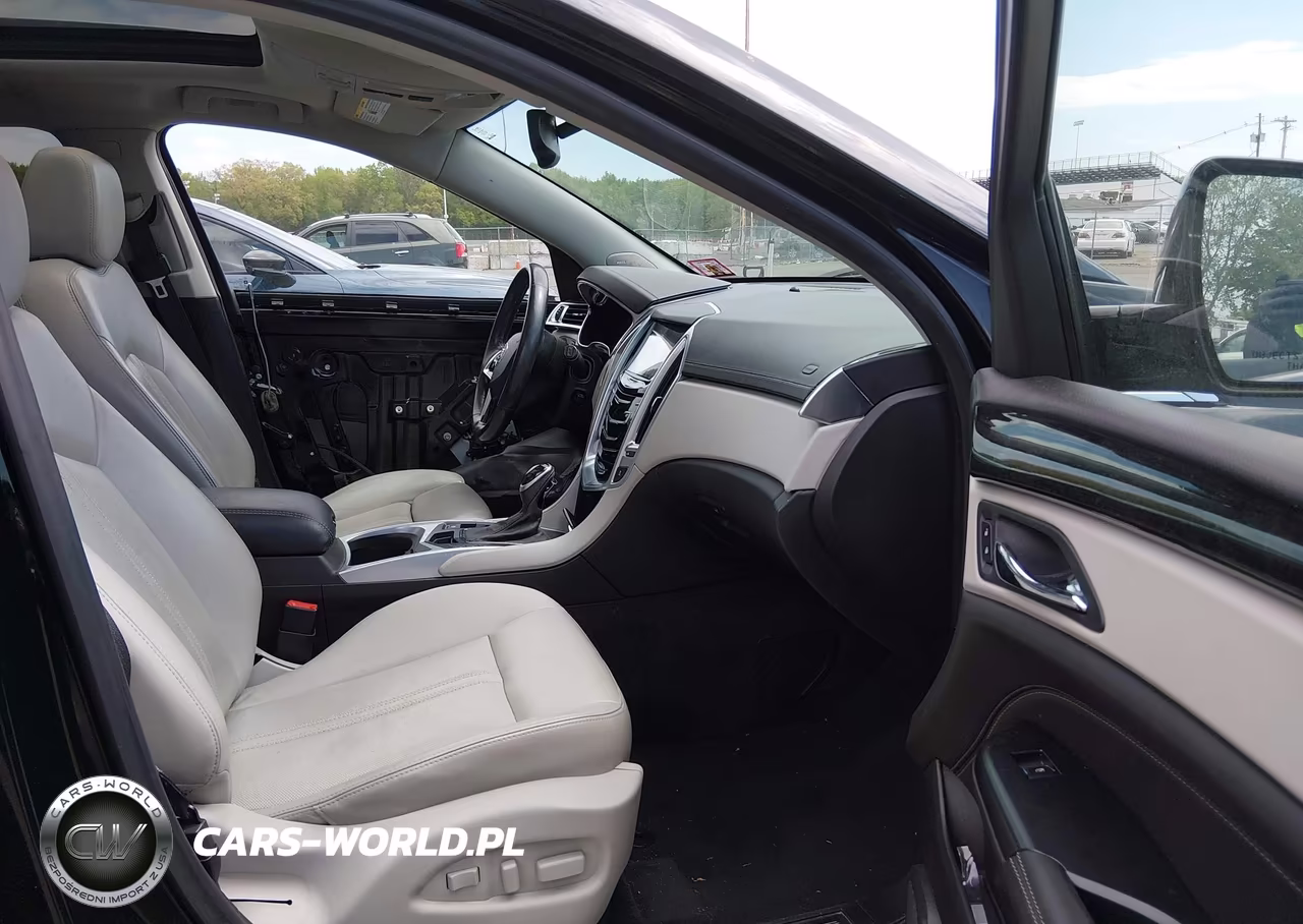 2015 Cadillac Srx Luxury Collection VIN:3GYFNEE31FS640497 - 5