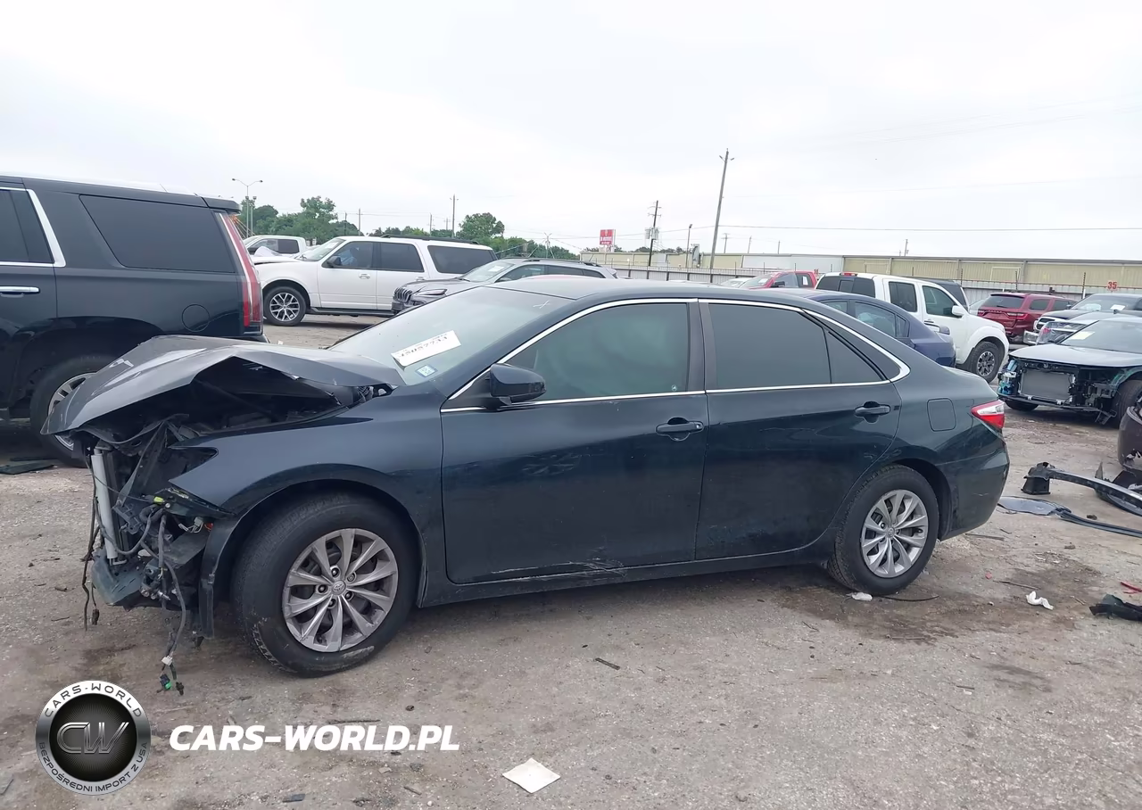 2015 Toyota Camry Le VIN:4T1BF1FK8FU906903 - 15