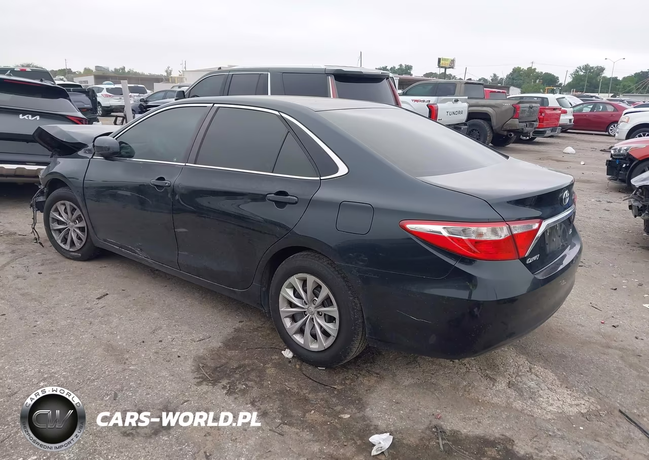 2015 Toyota Camry Le VIN:4T1BF1FK8FU906903 - 3