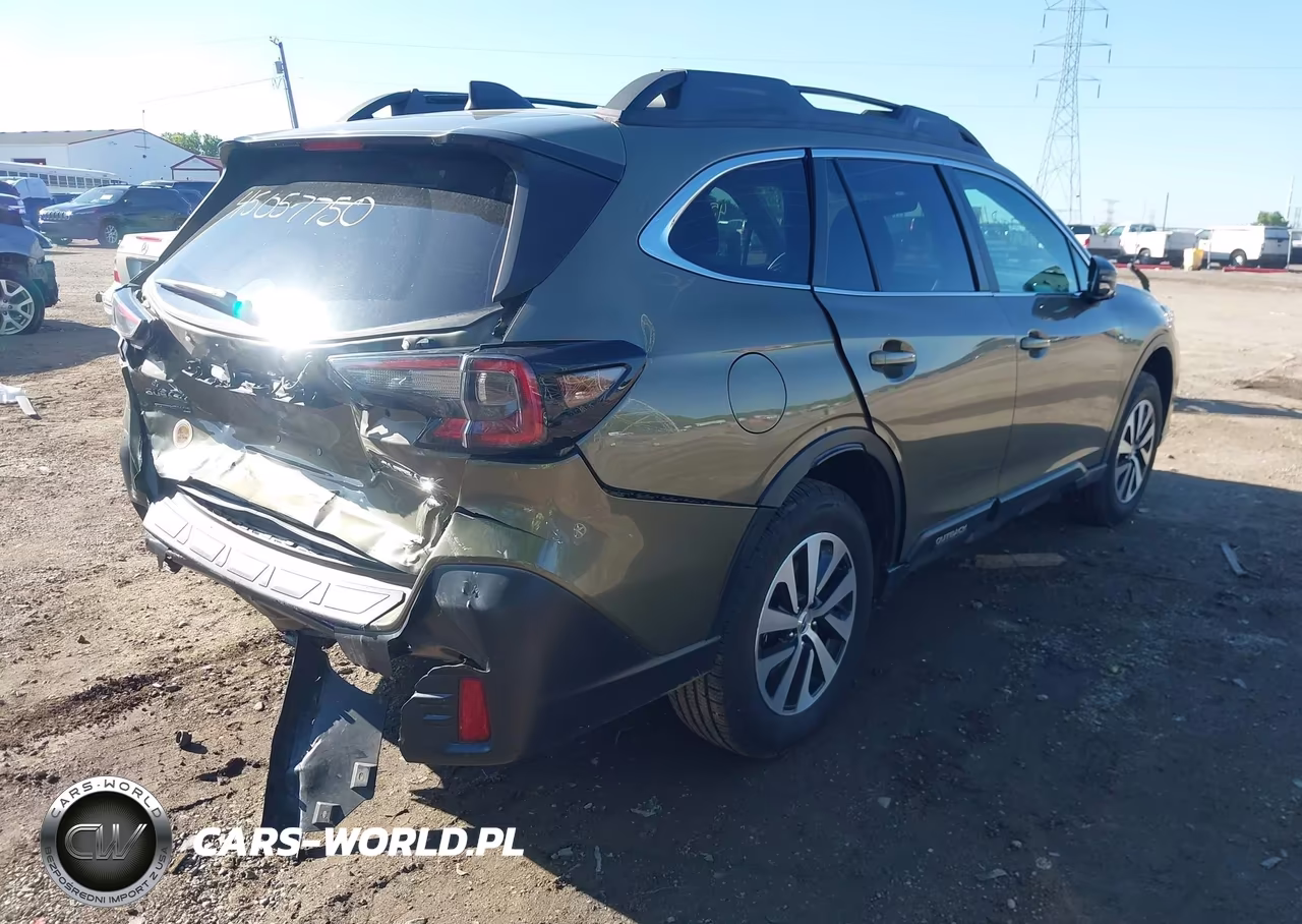2020 Subaru Outback Premium VIN:4S4BTACCXL3208297 - 4