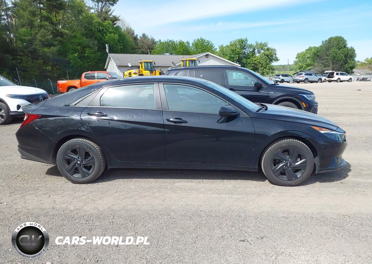 2023 Hyundai Elantra Sel VIN:KMHLM4AG6PU434121 - 13