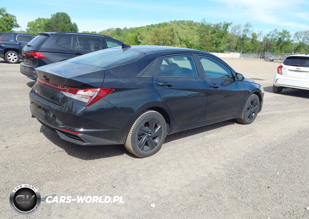 2023 Hyundai Elantra Sel VIN:KMHLM4AG6PU434121 - 4