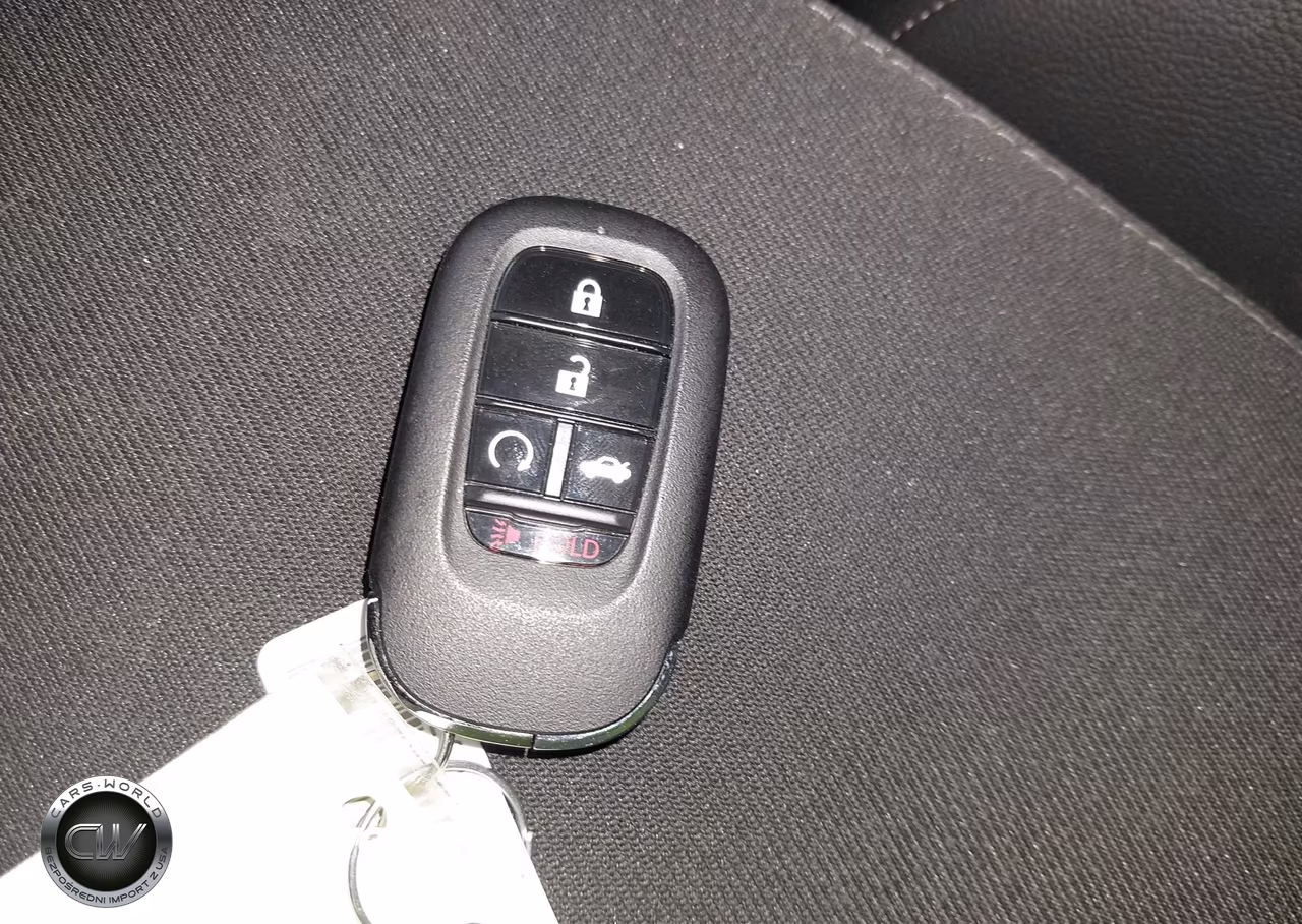 2026 Honda Civic Sport VIN:2HGFE2F52TH535312 - 11