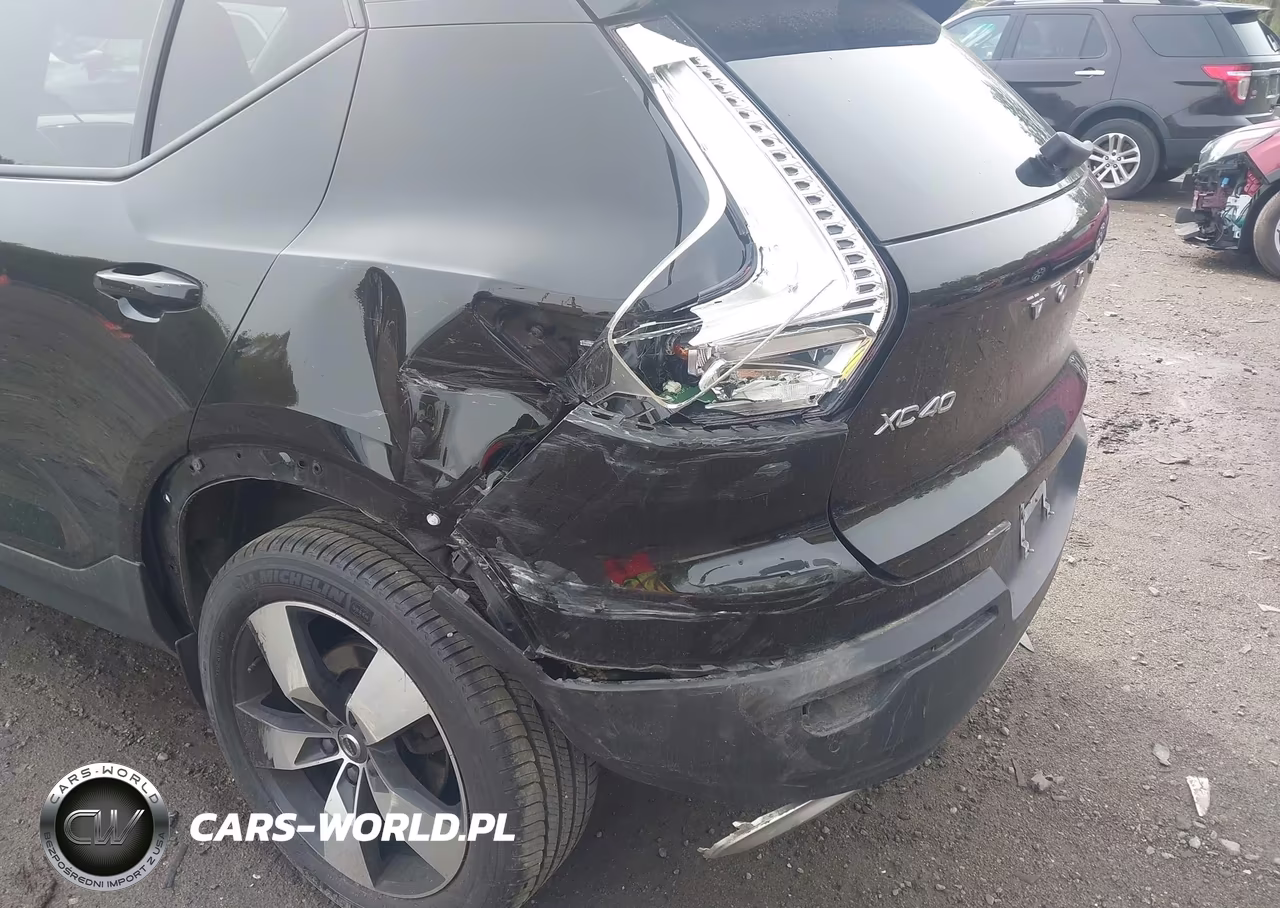 2020 Volvo Xc40 T5 Momentum VIN:YV4162UK0L2315767 - 6
