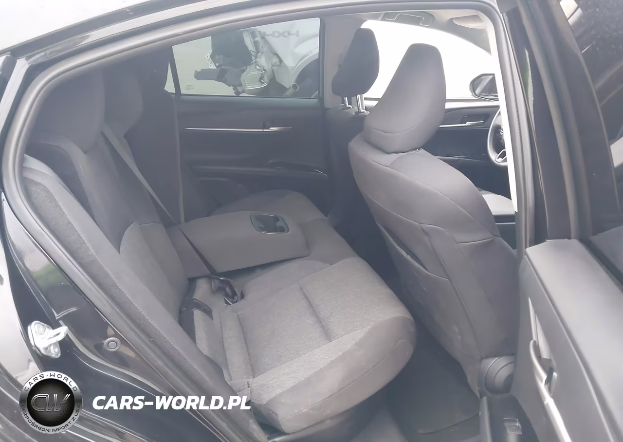 2025 Toyota Camry Le VIN:4T1DAACK1SU019990 - 8