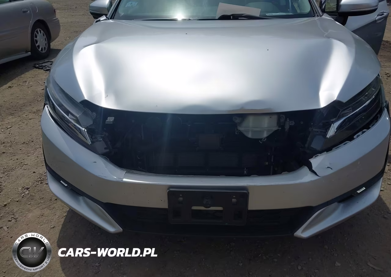 2018 Honda Clarity Plug-In Hybrid VIN:JHMZC5F15JC018309 - 6