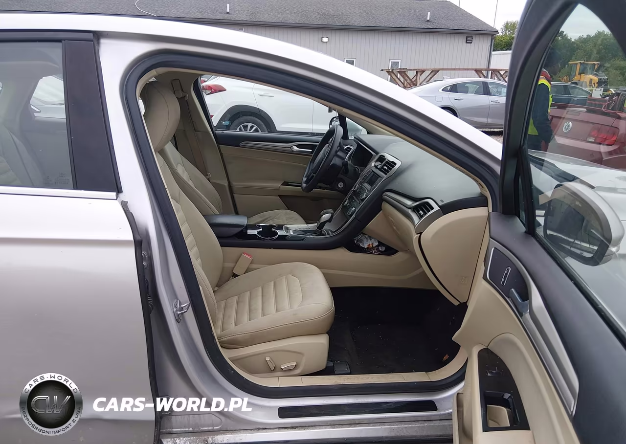2015 Ford Fusion Se VIN:1FA6P0H79F5117956 - 5