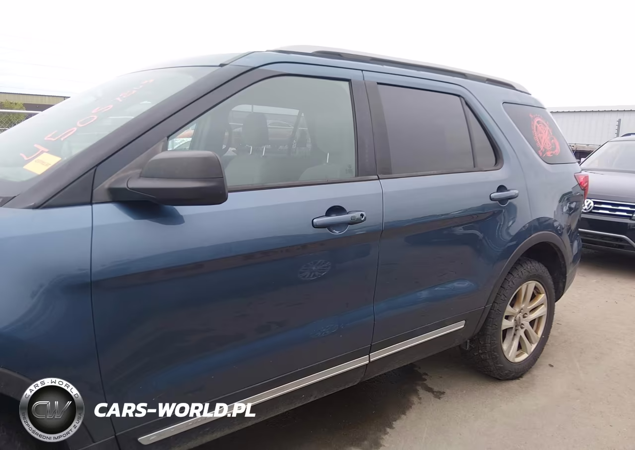 2019 Ford Explorer Xlt VIN:1FM5K8D8XKGA16338 - 14