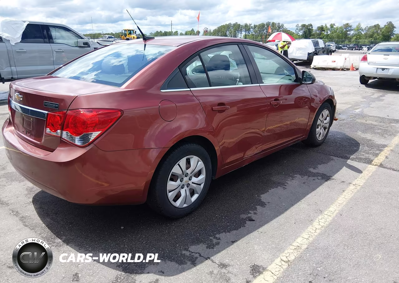 2012 Chevrolet Cruze Ls VIN:1G1PC5SH4C7279253 - 4