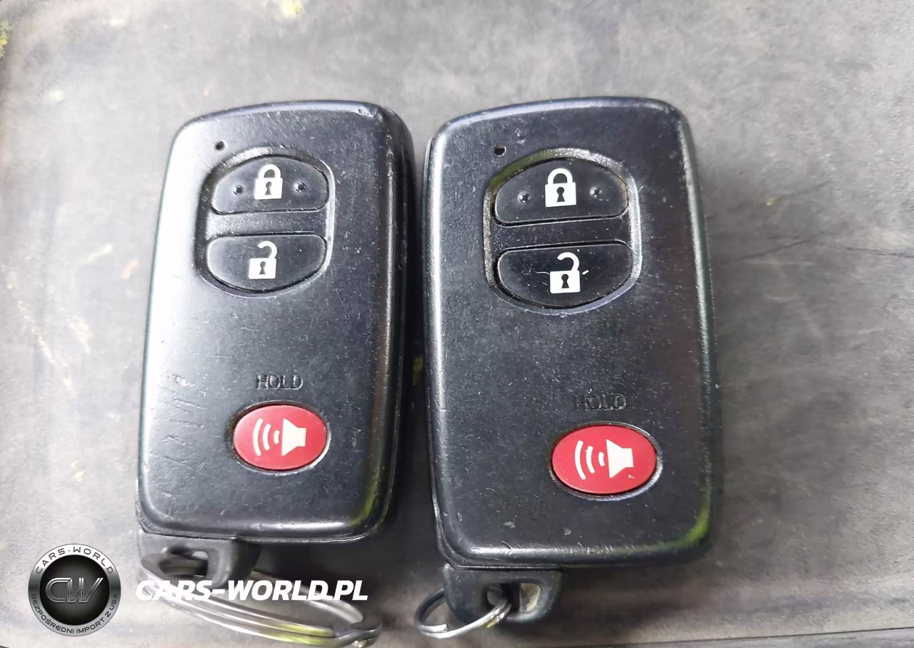 2013 Toyota Prius VIN:JTDKN3DU8D1703449 - 11
