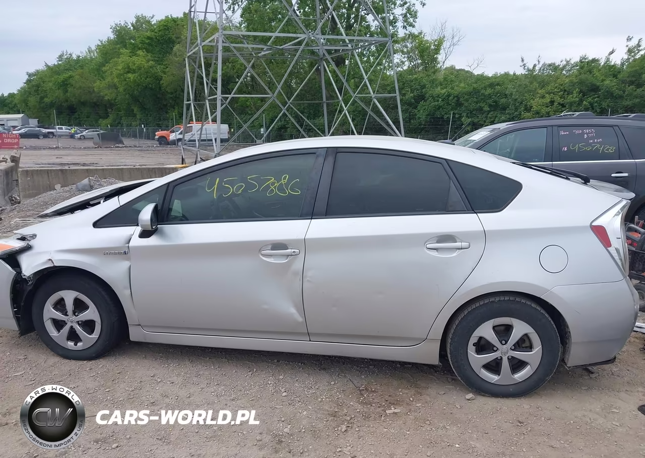 2013 Toyota Prius VIN:JTDKN3DU8D1703449 - 14