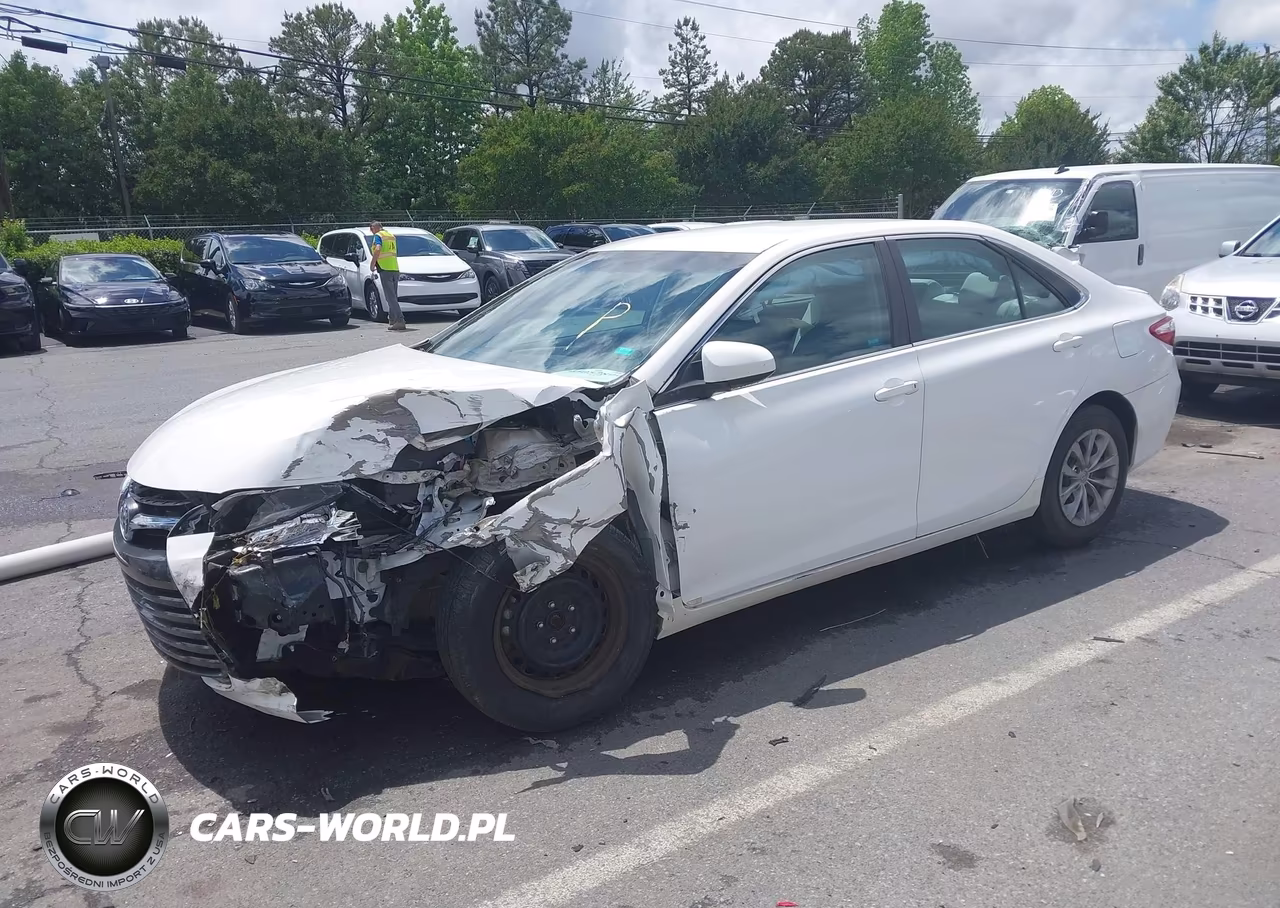 2016 Toyota Camry Le VIN:4T1BF1FK9GU127107 - 2