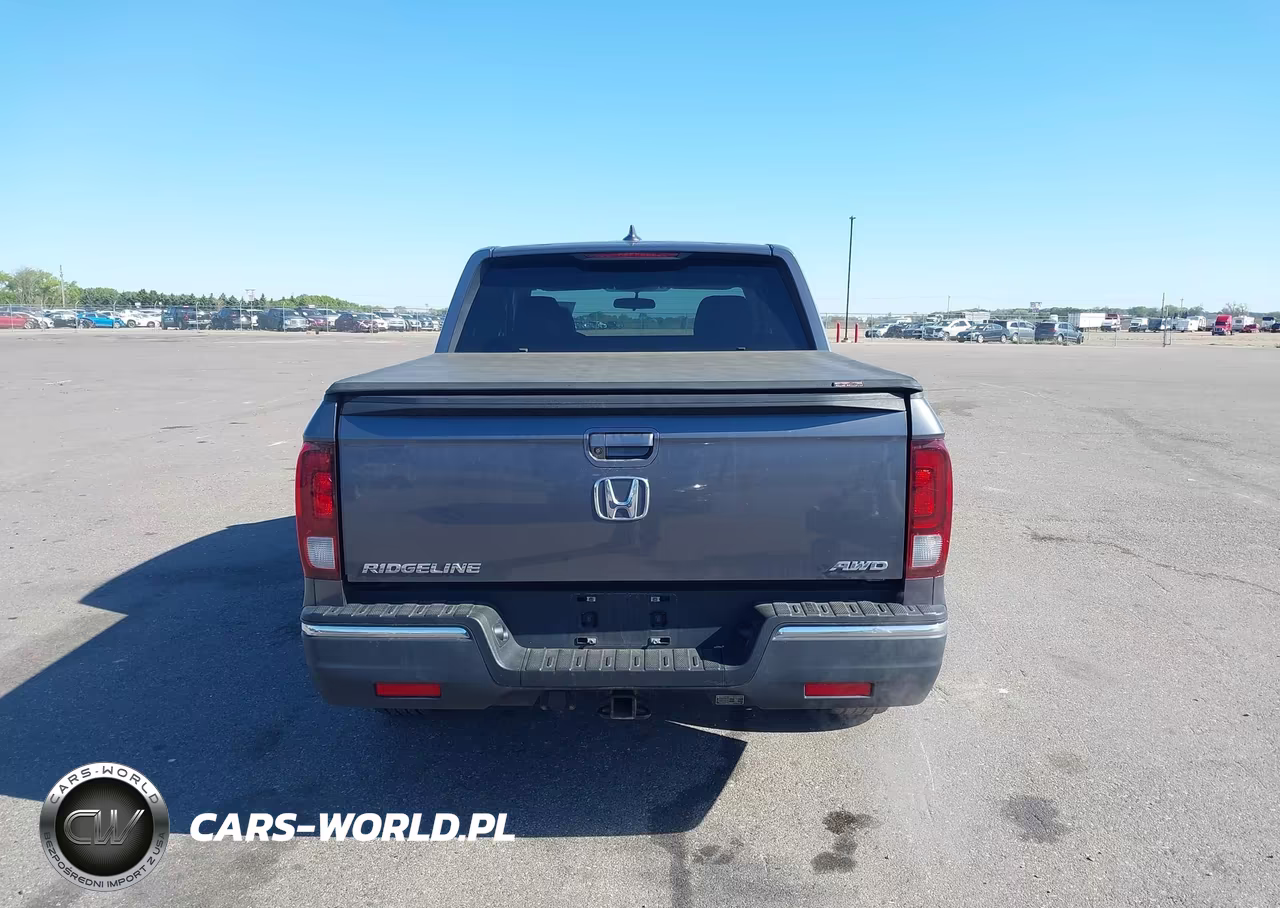 2017 Honda Ridgeline Rtl VIN:5FPYK3F58HB026562 - 16