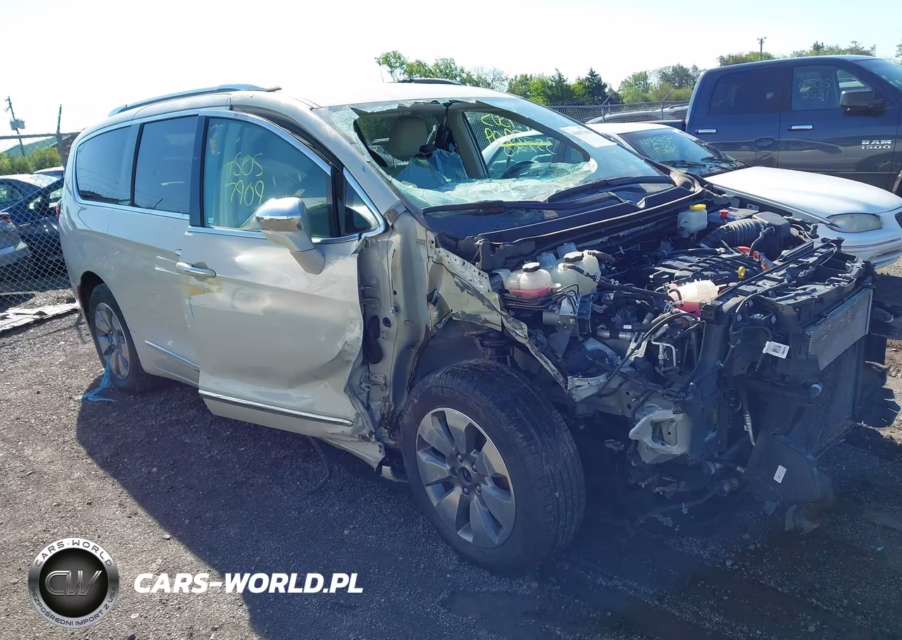 2019 Chrysler Pacifica Hybrid Limited