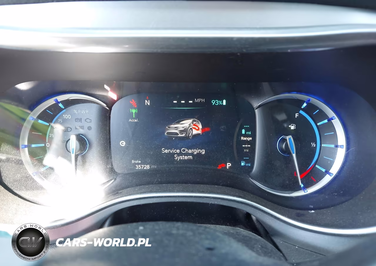 2019 Chrysler Pacifica Hybrid Limited VIN:2C4RC1N7XKR590890 - 7