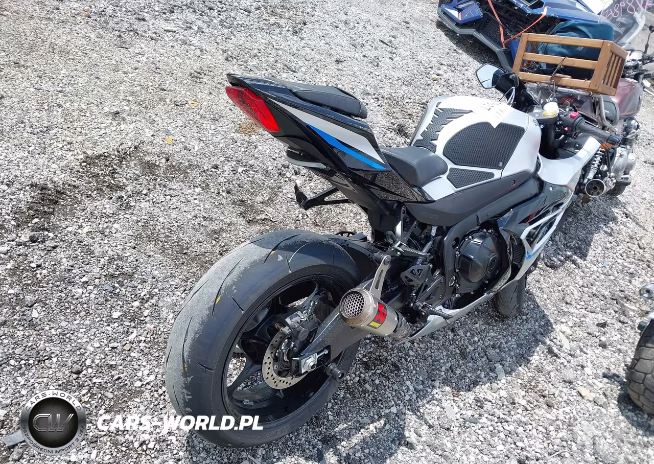 2025 Suzuki Gsx-R1000 VIN:JS1DM11B6S7100443 - 4