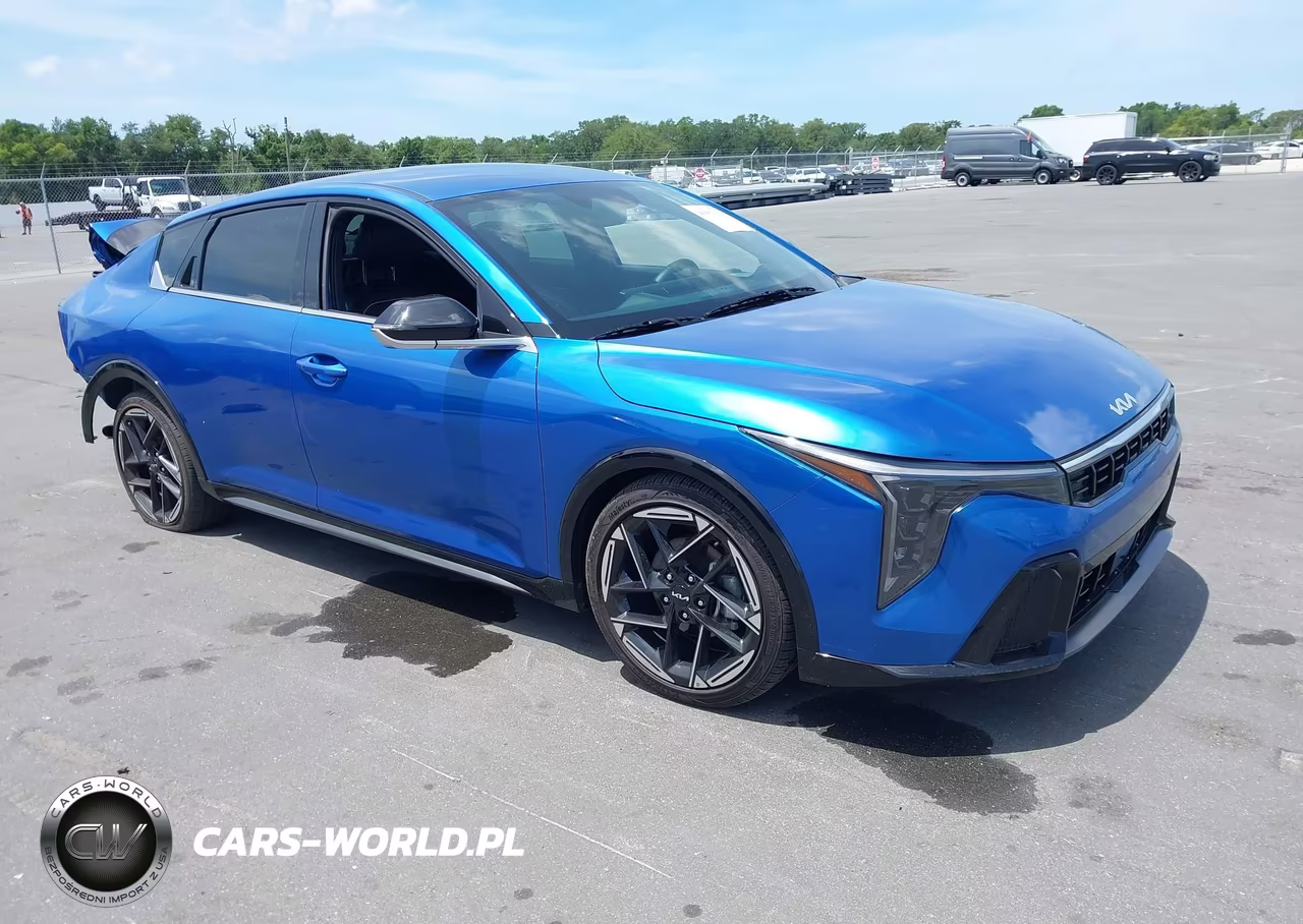 2025 Kia K4 Gt-Line – zdjęcie 1 z 16