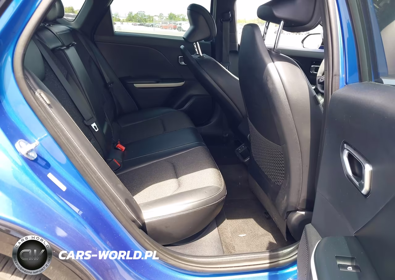 2025 Kia K4 Gt-Line VIN:3KPFW4DE5SE058038 - 8