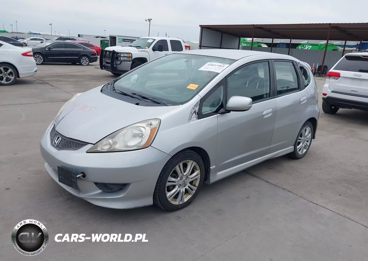 2011 Honda Fit Sport VIN:JHMGE8H59BC017264 - 2