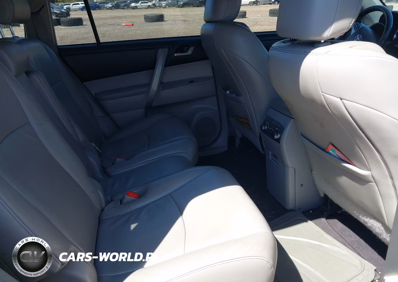 2012 Toyota Highlander Se V6 VIN:5TDBK3EH7CS125064 - 8