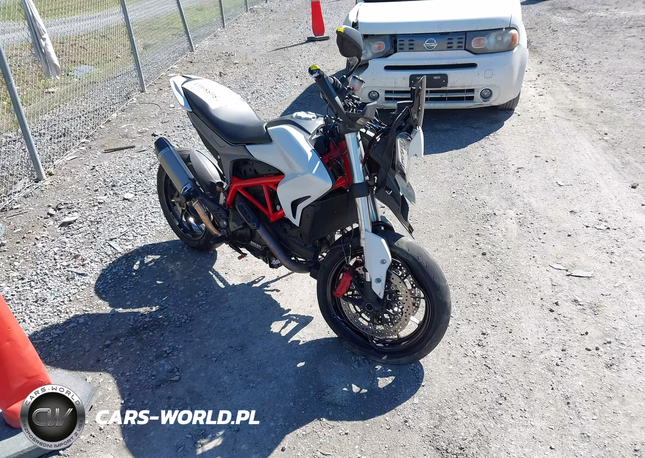 2016 Ducati Hypermotard 939