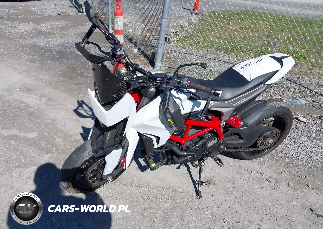 2016 Ducati Hypermotard 939 VIN:ZDM1YBJS8GB012330 - 2