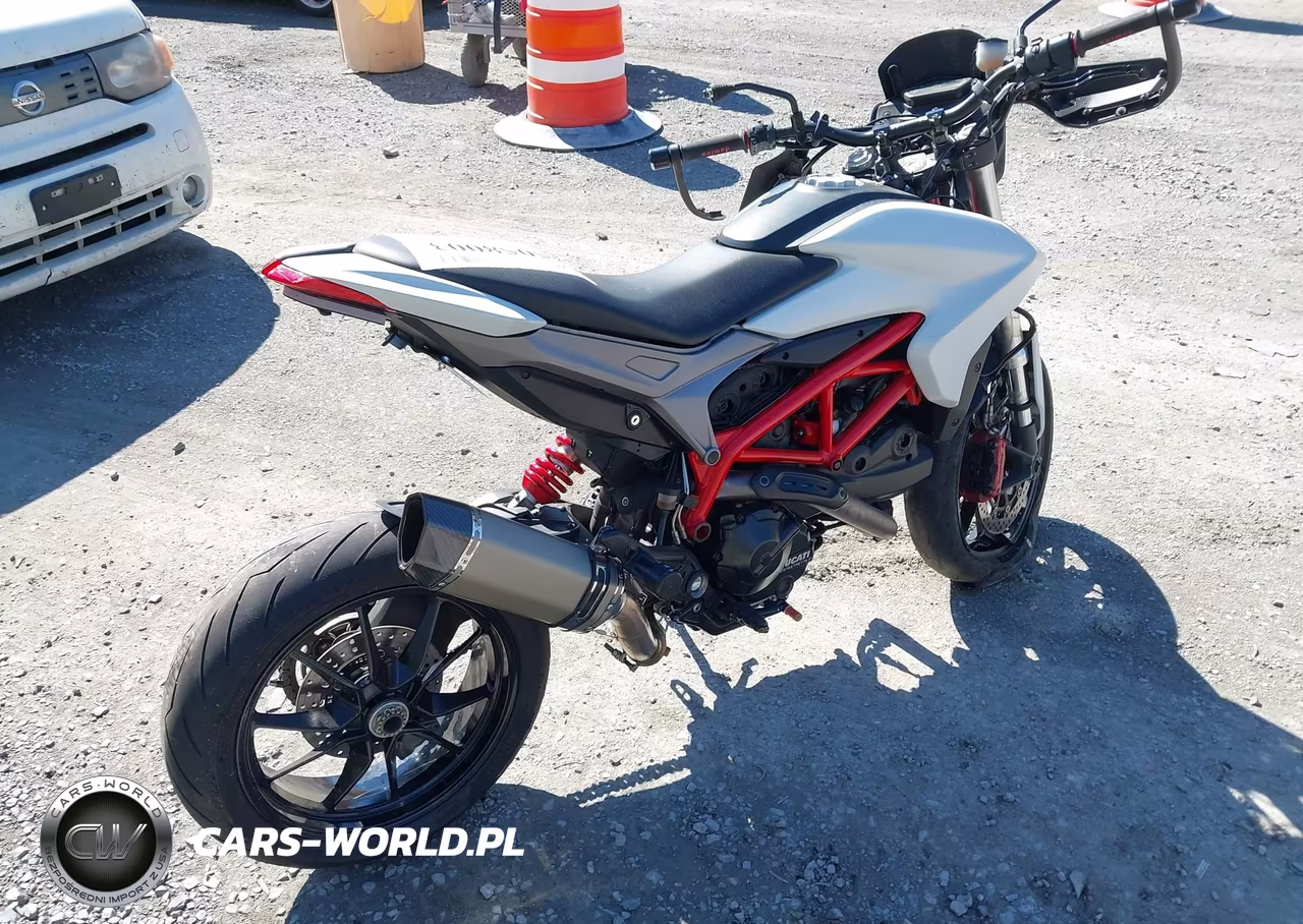 2016 Ducati Hypermotard 939 VIN:ZDM1YBJS8GB012330 - 4