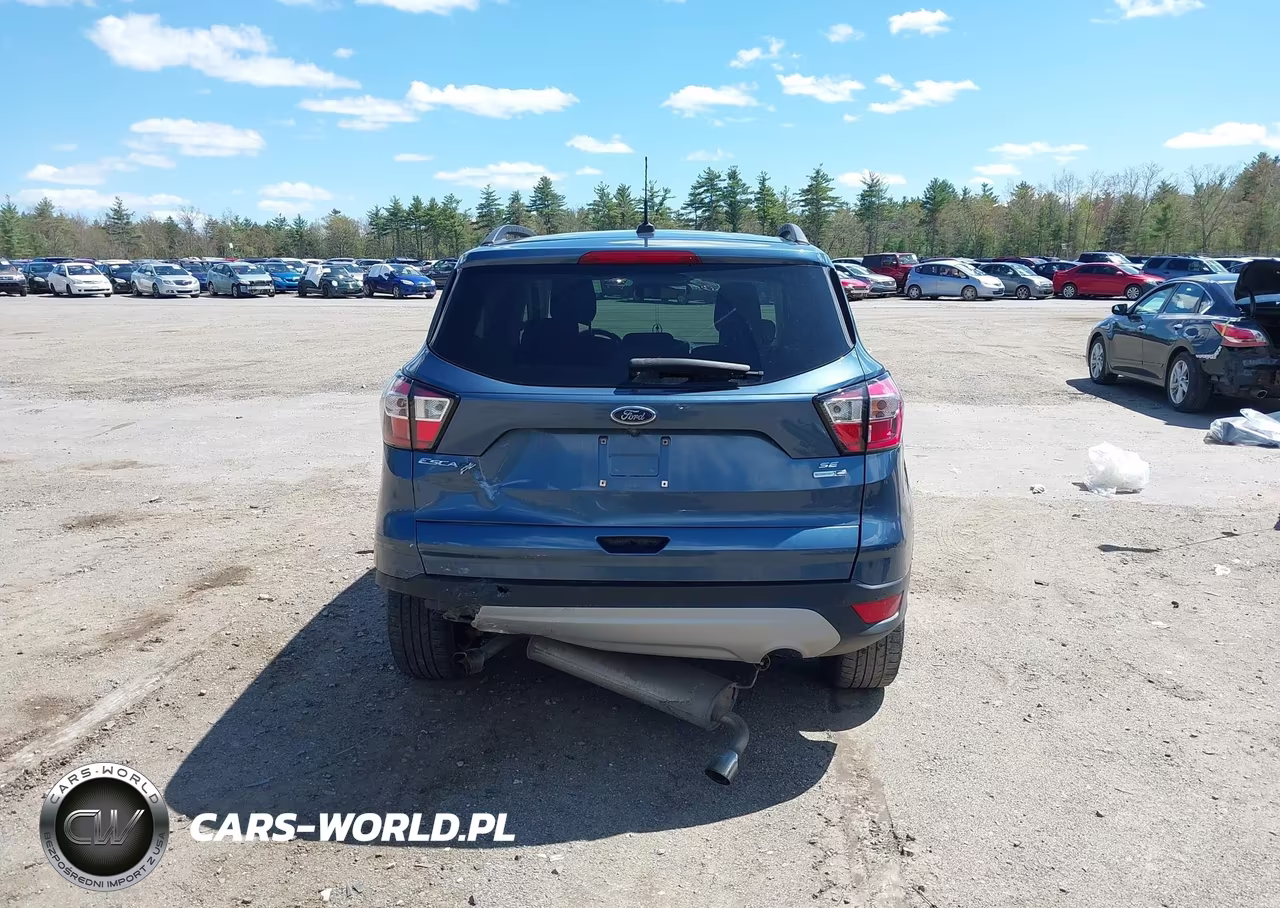 2018 Ford Escape Se VIN:1FMCU9GD6JUC43364 - 16