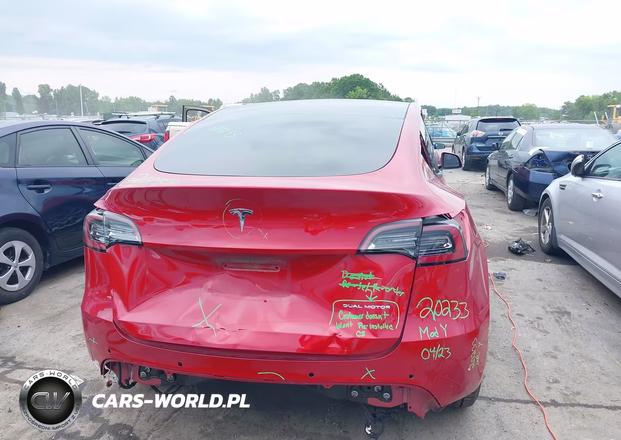 2020 Tesla Model Y Long Range Dual Motor All-Wheel Drive VIN:5YJYGDEE8LF010016 - 16