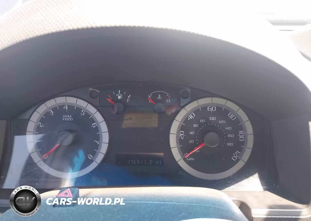 2008 Ford Escape Limited VIN:1FMCU94168KE51888 - 7