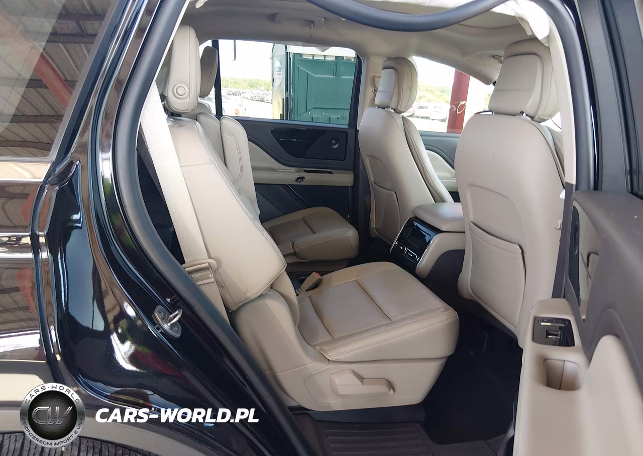 2020 Lincoln Aviator Reserve VIN:5LM5J7XC4LGL22687 - 8
