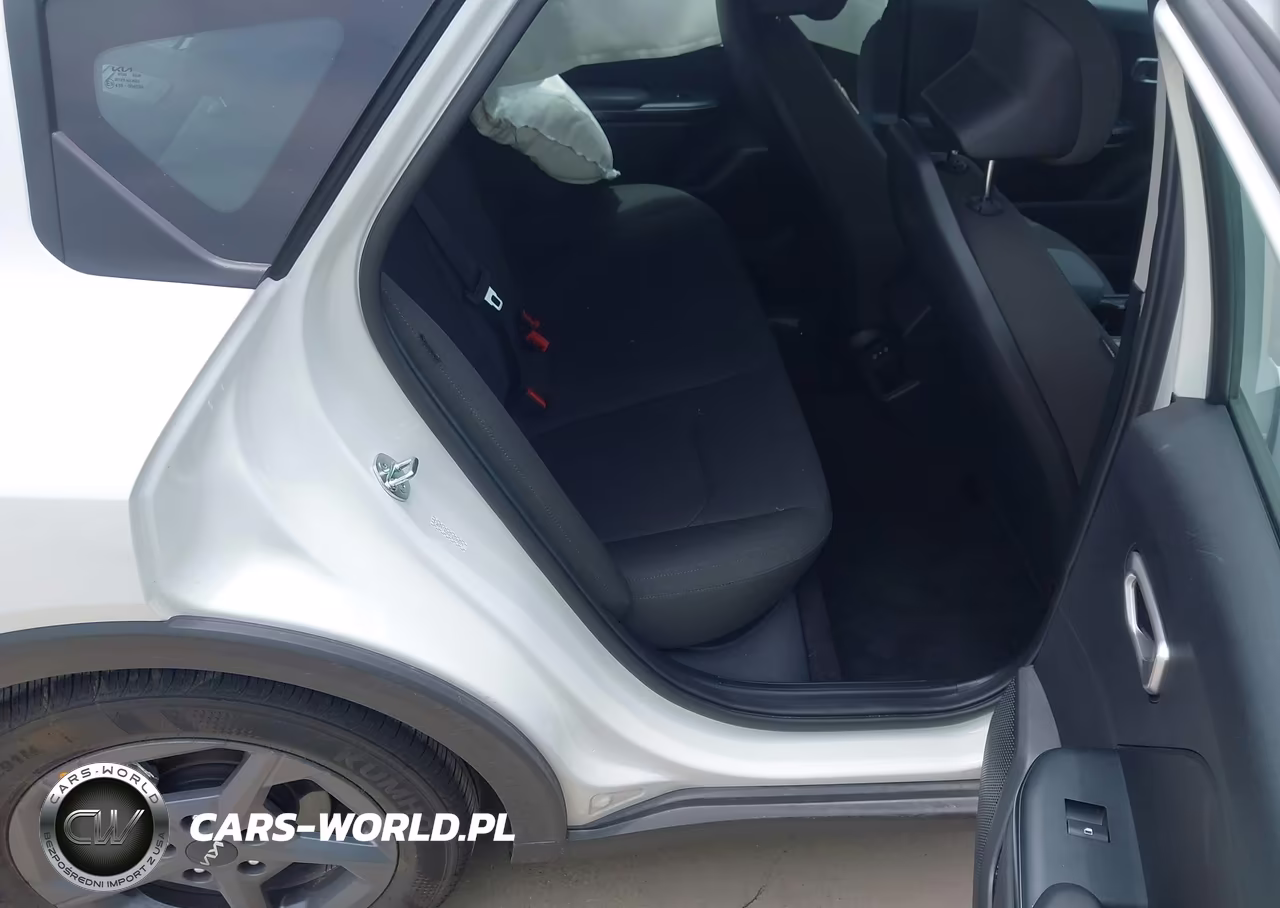 2026 Kia K4 Lxs VIN:3KPFT4DE2TE290879 - 8