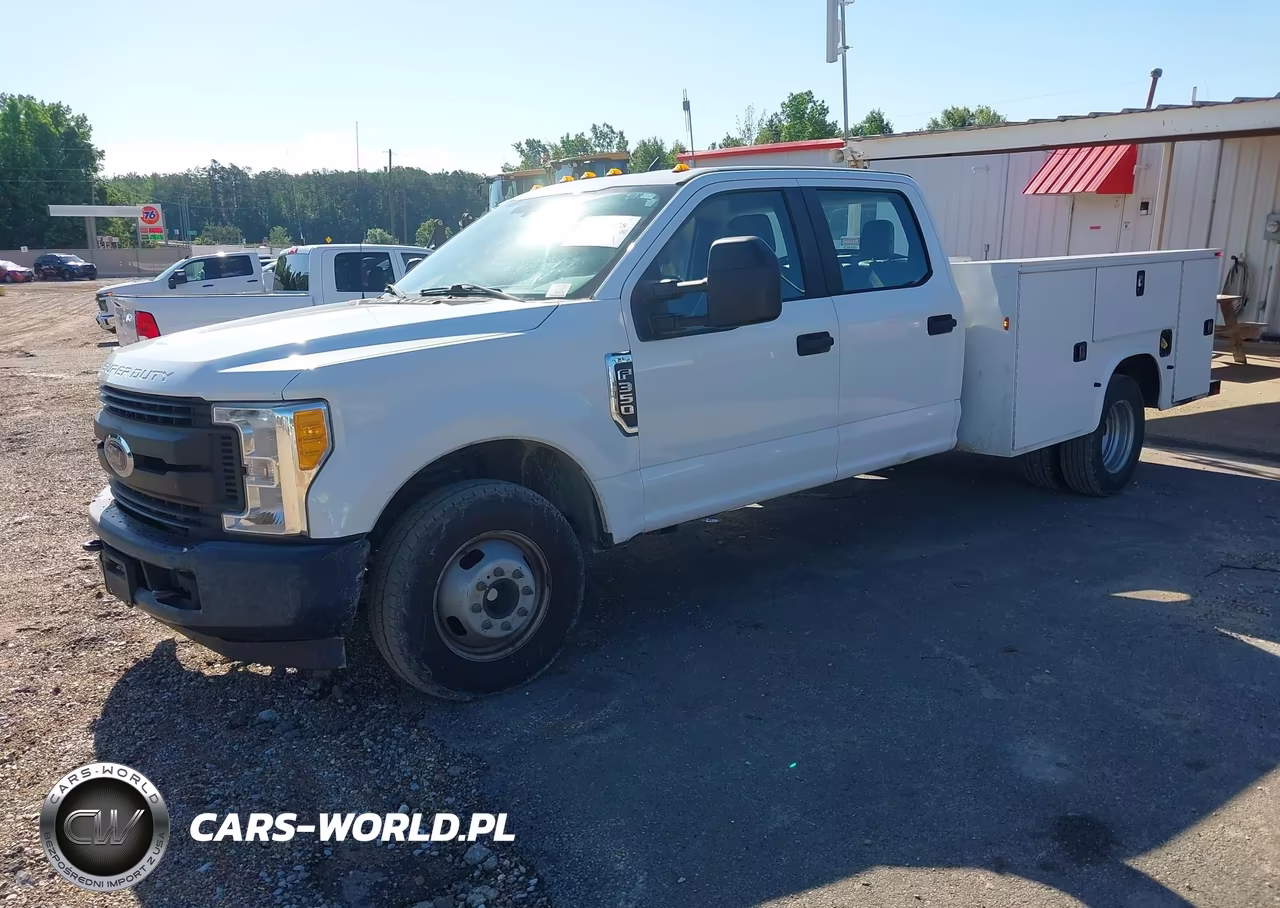 2017 Ford F-350 Chassis Xl VIN:1FD8W3G6XHEE74075 - 2