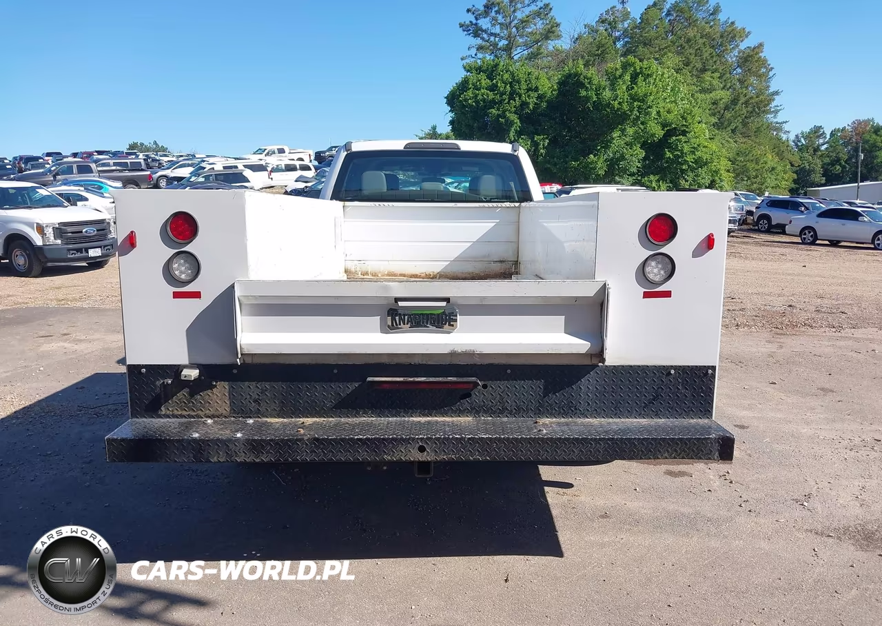 2017 Ford F-350 Chassis Xl VIN:1FD8W3G6XHEE74075 - 22
