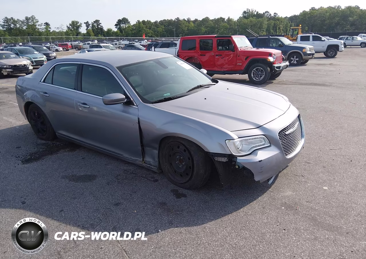 Główne zdjęcie 2017 Chrysler 300 Limited