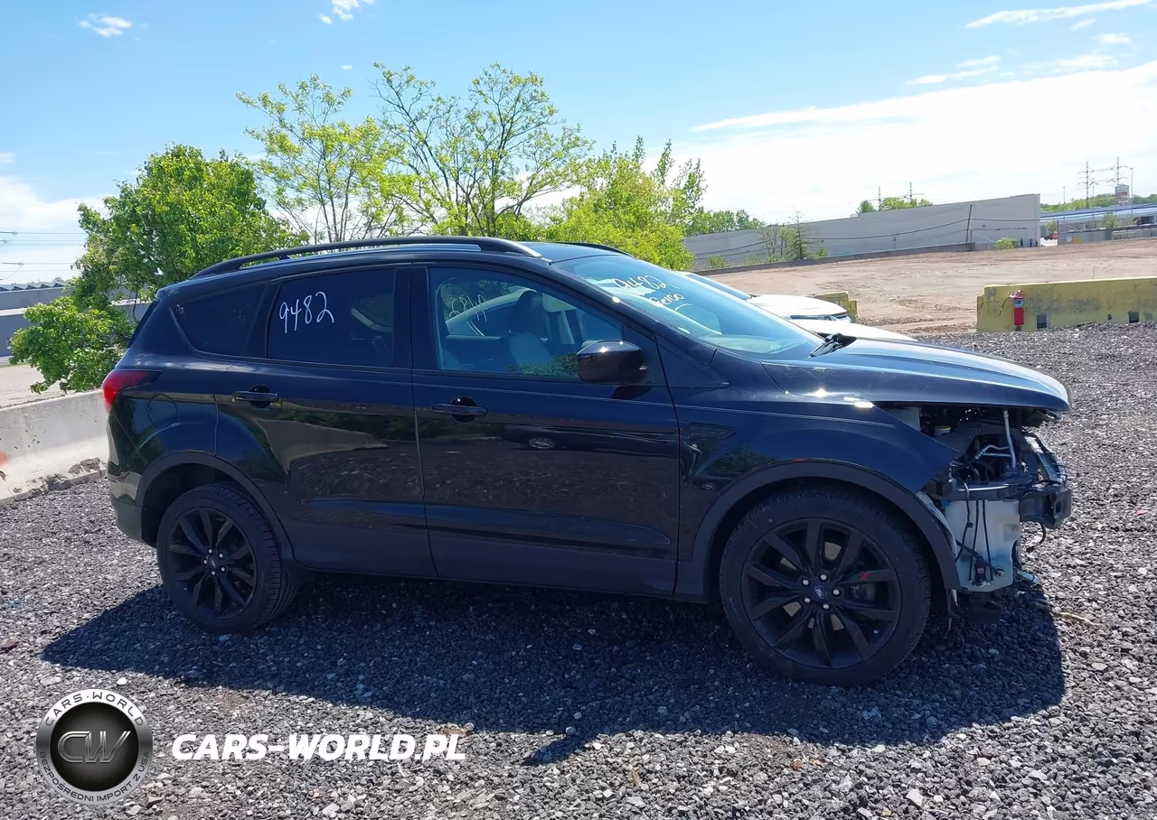 2019 Ford Escape Se VIN:1FMCU9GD7KUA73565 - 13