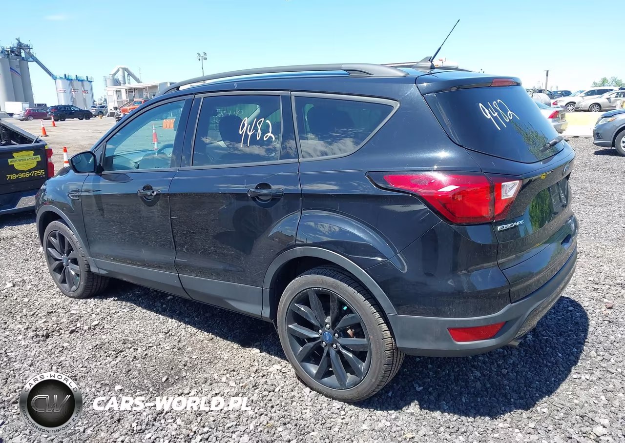 2019 Ford Escape Se VIN:1FMCU9GD7KUA73565 - 14