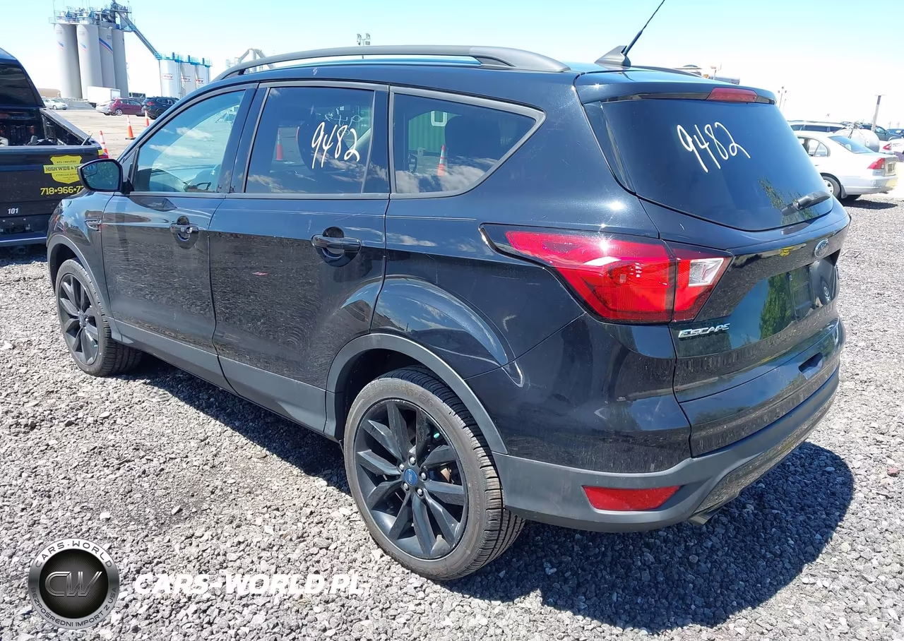 2019 Ford Escape Se VIN:1FMCU9GD7KUA73565 - 3
