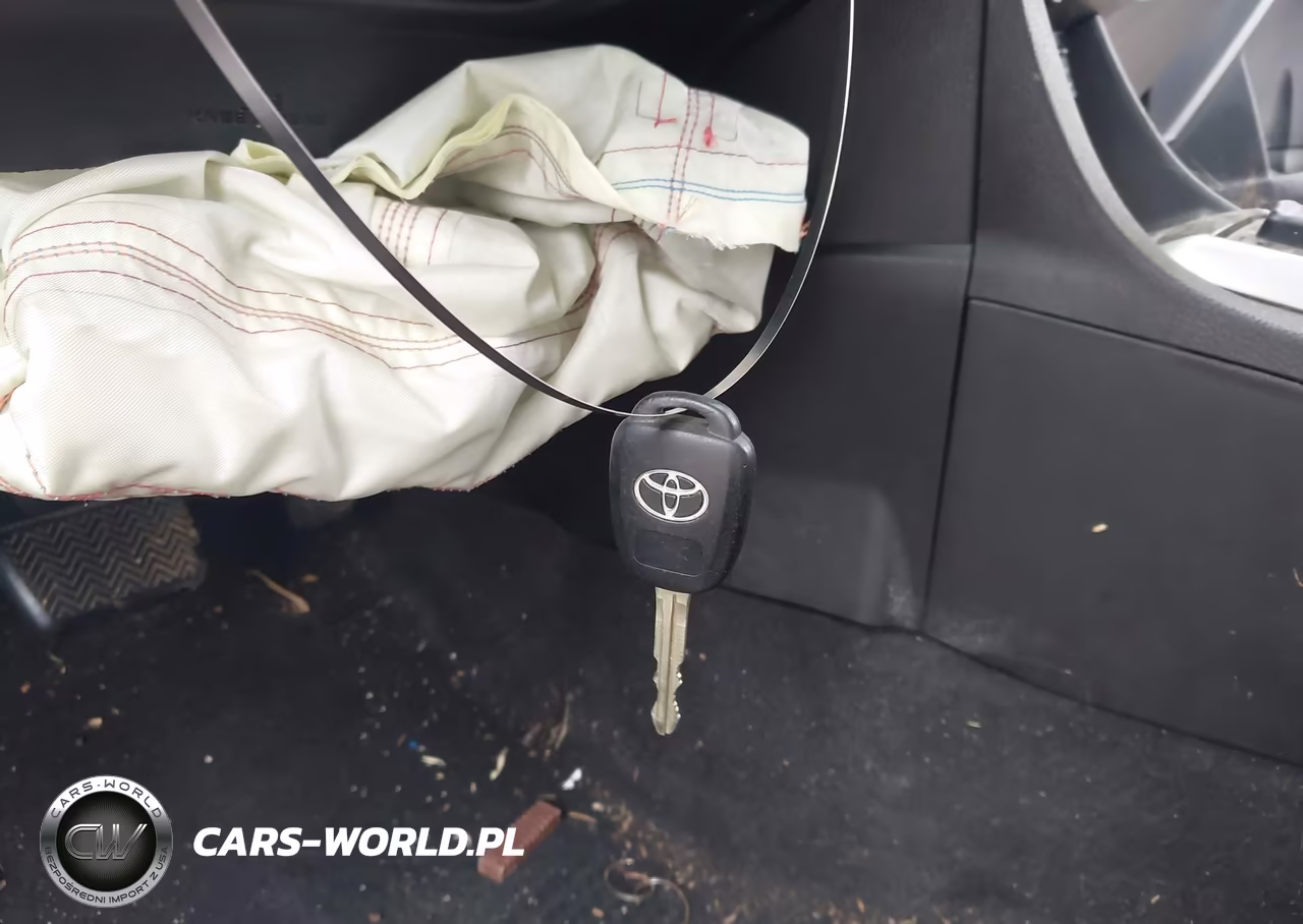 2014 Toyota Corolla Le VIN:5YFBURHE6EP159541 - 11