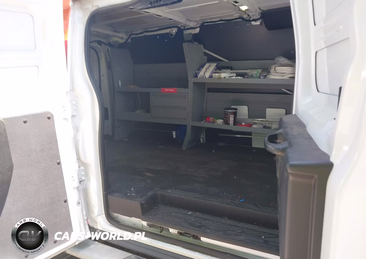 2018 Ford Transit-150 VIN:1FTYE1ZM2JKA31658 - 8