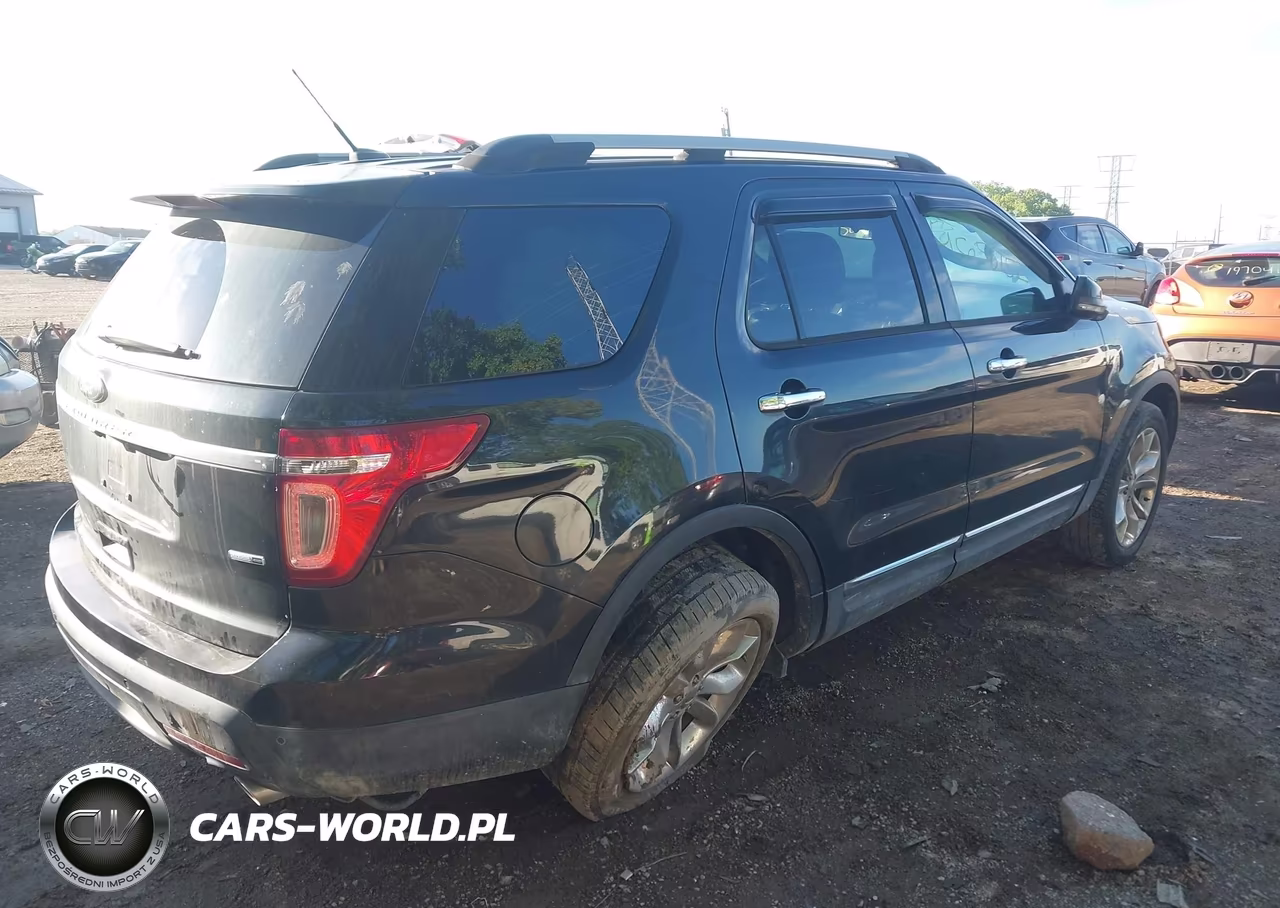 2013 Ford Explorer Xlt VIN:1FM5K8D82DGA83406 - 4