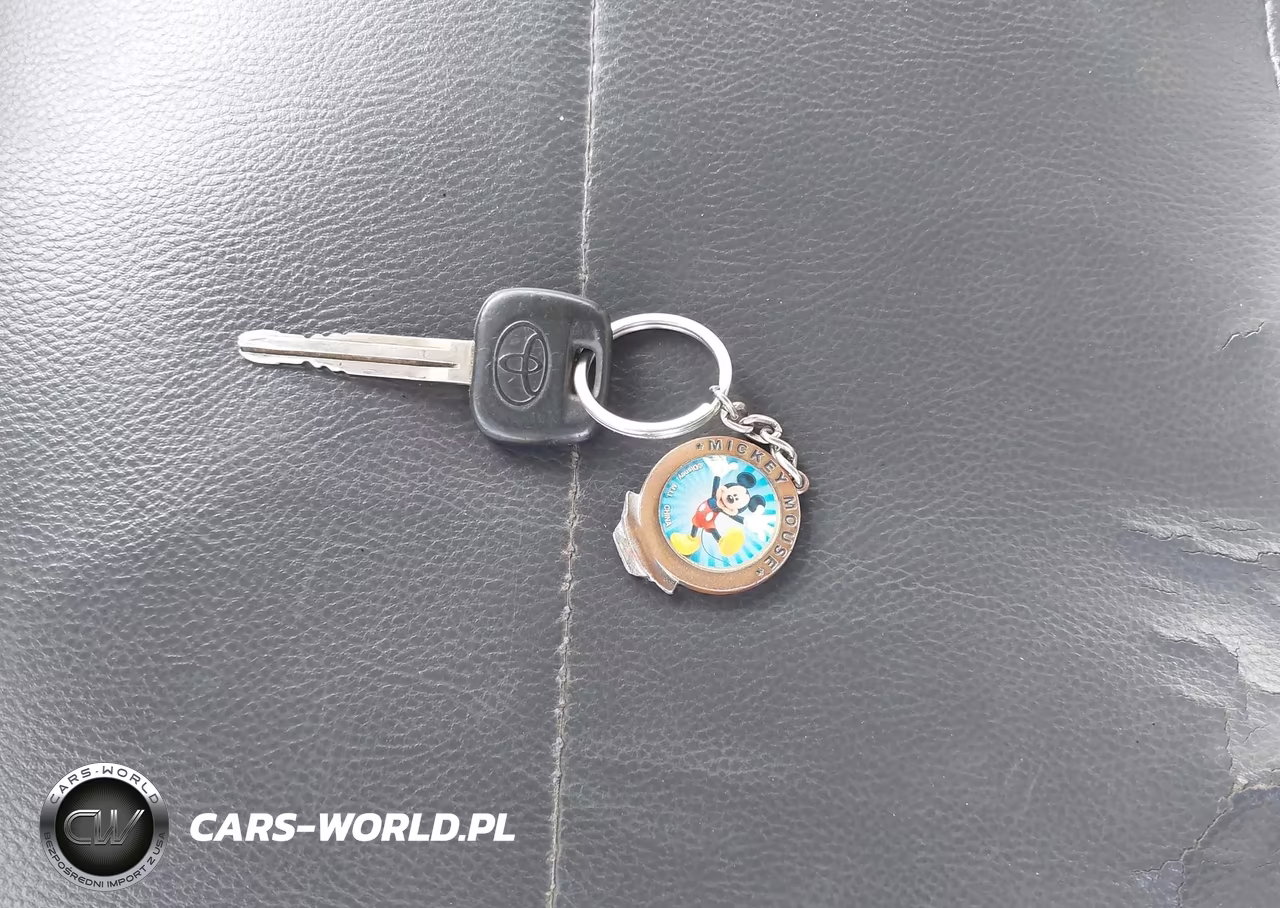2007 Toyota Yaris VIN:JTDBT923271112556 - 11